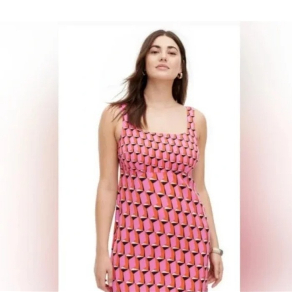 Pink Geometric Print Square-Neck Dress